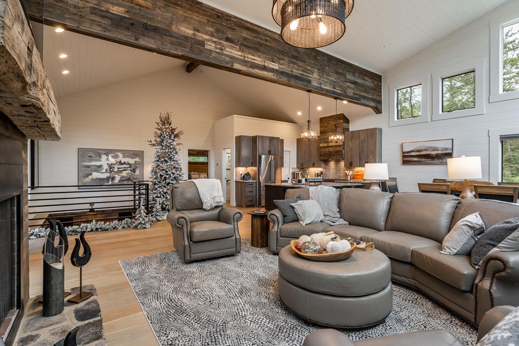 419191 Blue Ridge Residential