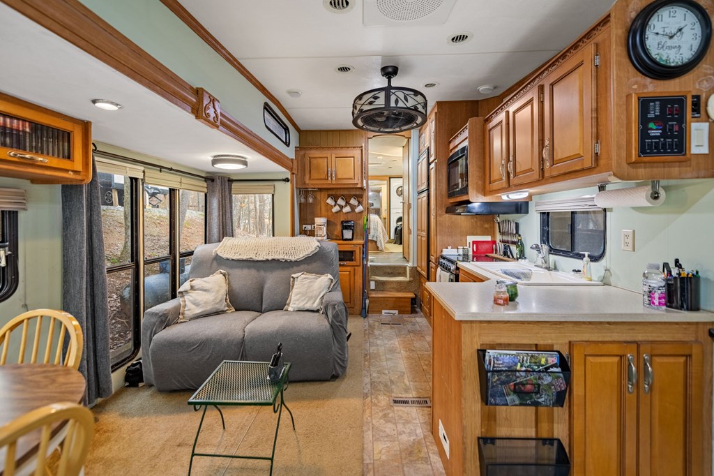 419207 Ellijay Residential