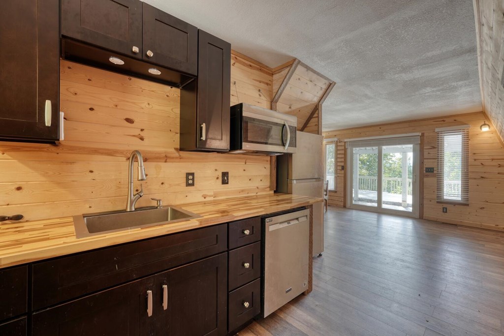 419209 Blairsville Residential