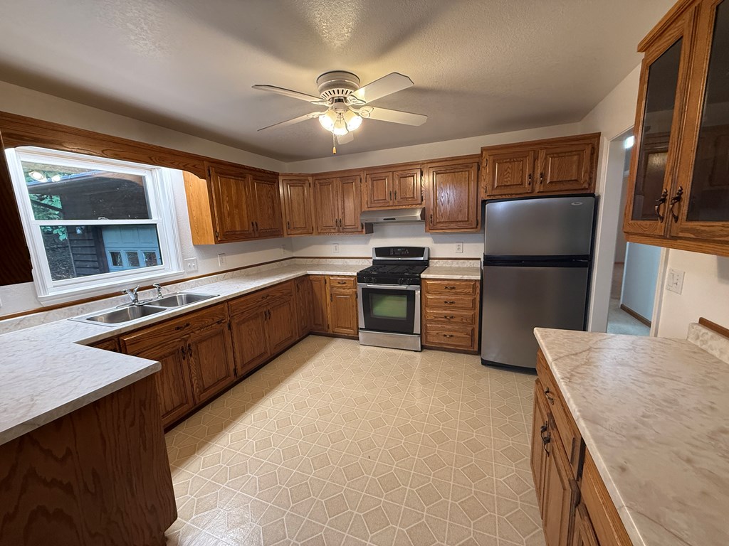 419218 Murphy Residential