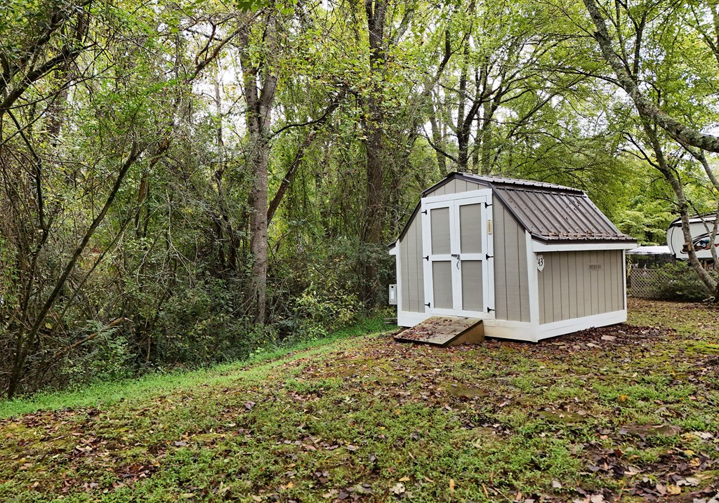 419235 Blairsville Residential