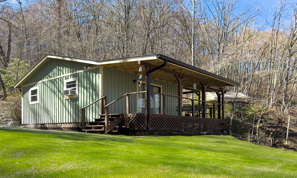 419237 Hayesville Residential