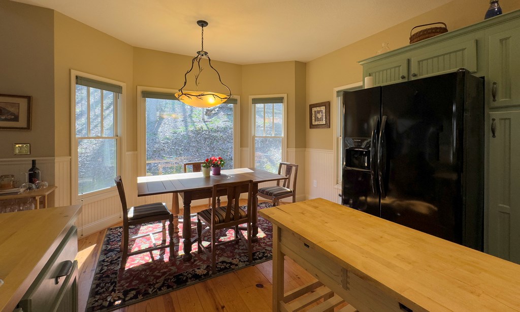 419237 Hayesville Residential