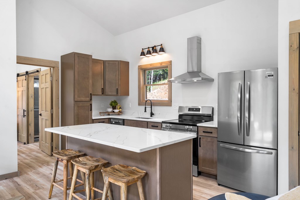 419250 Morganton Residential