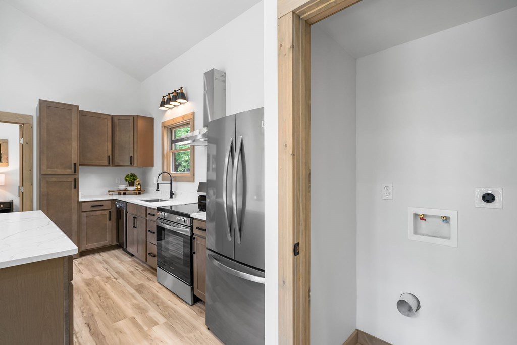 419250 Morganton Residential