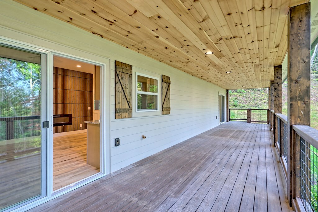 419255 Hiawassee Residential