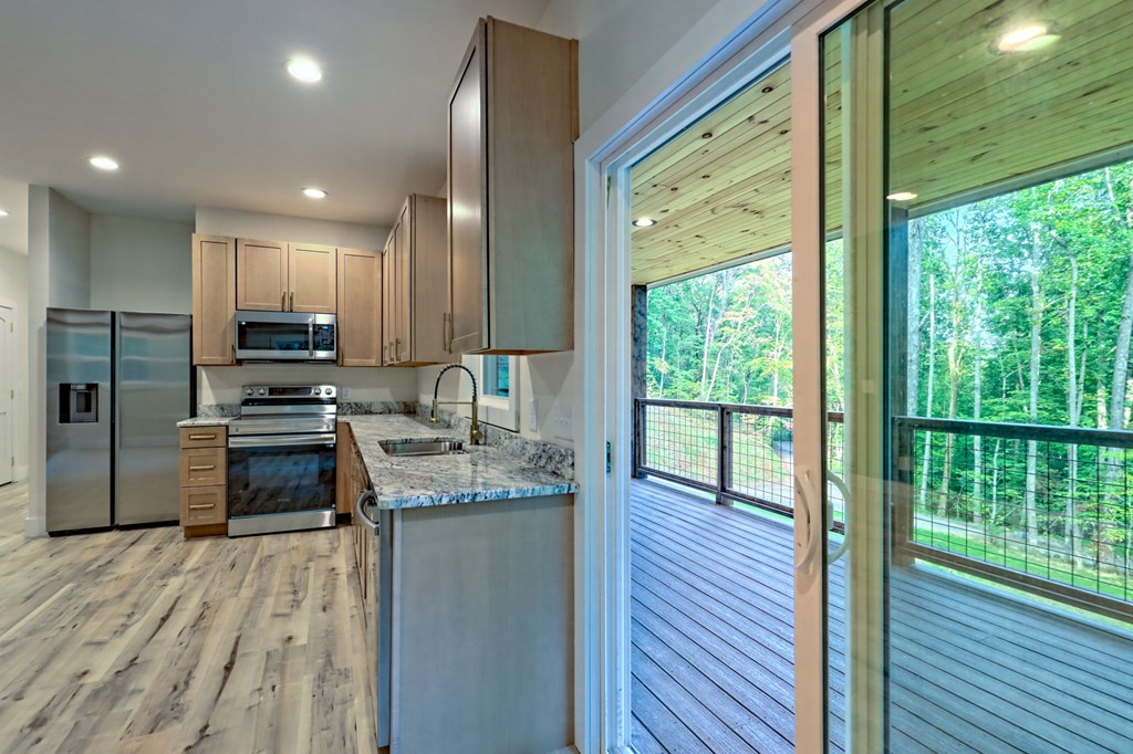 419255 Hiawassee Residential