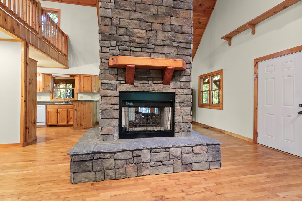 419264 Murphy Residential