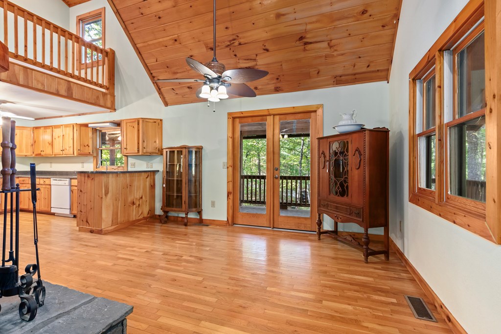 419264 Murphy Residential