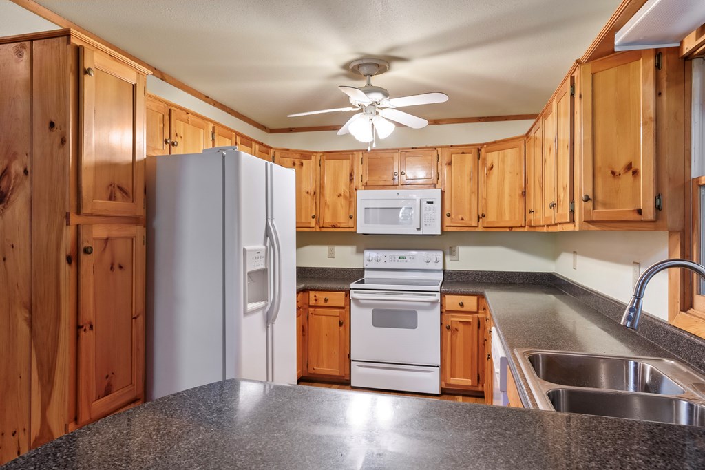 419264 Murphy Residential