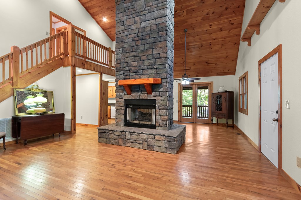 419264 Murphy Residential