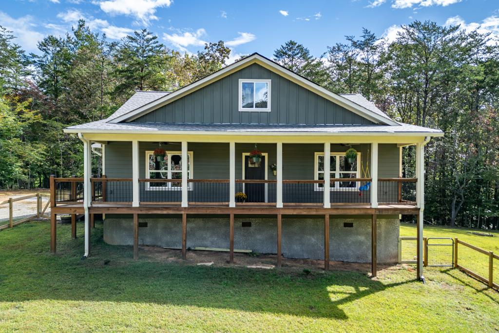 419269 Young Harris Residential