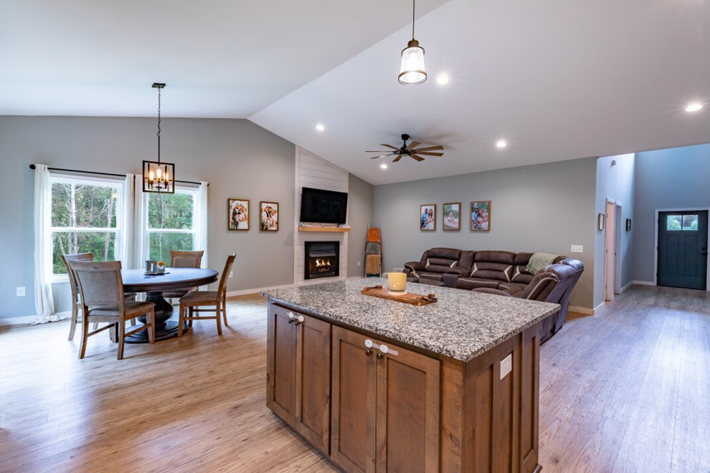 419269 Young Harris Residential