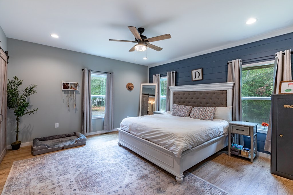 419269 Young Harris Residential