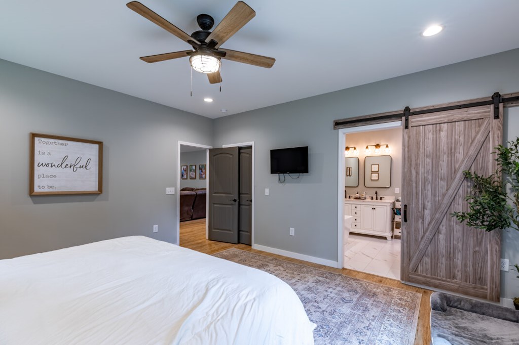 419269 Young Harris Residential