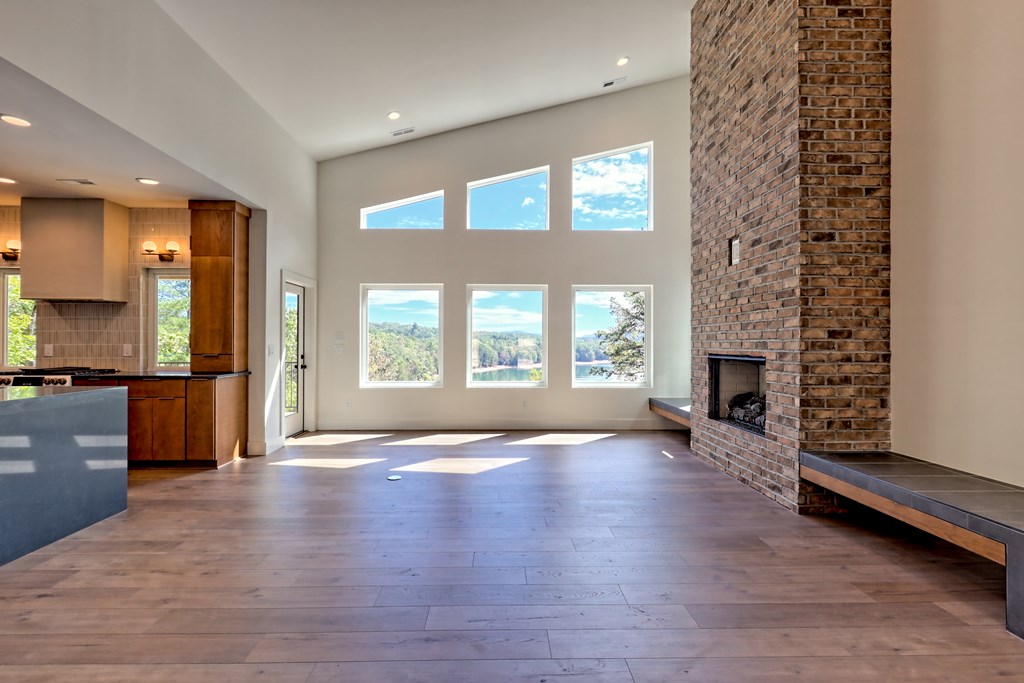 419272 Blairsville Residential