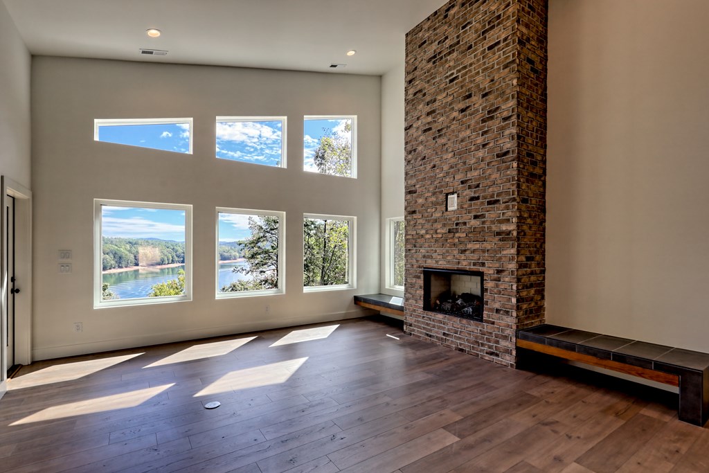 419272 Blairsville Residential