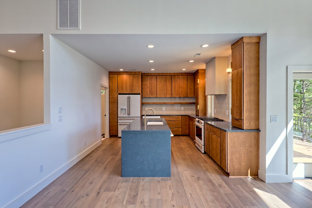 419272 Blairsville Residential