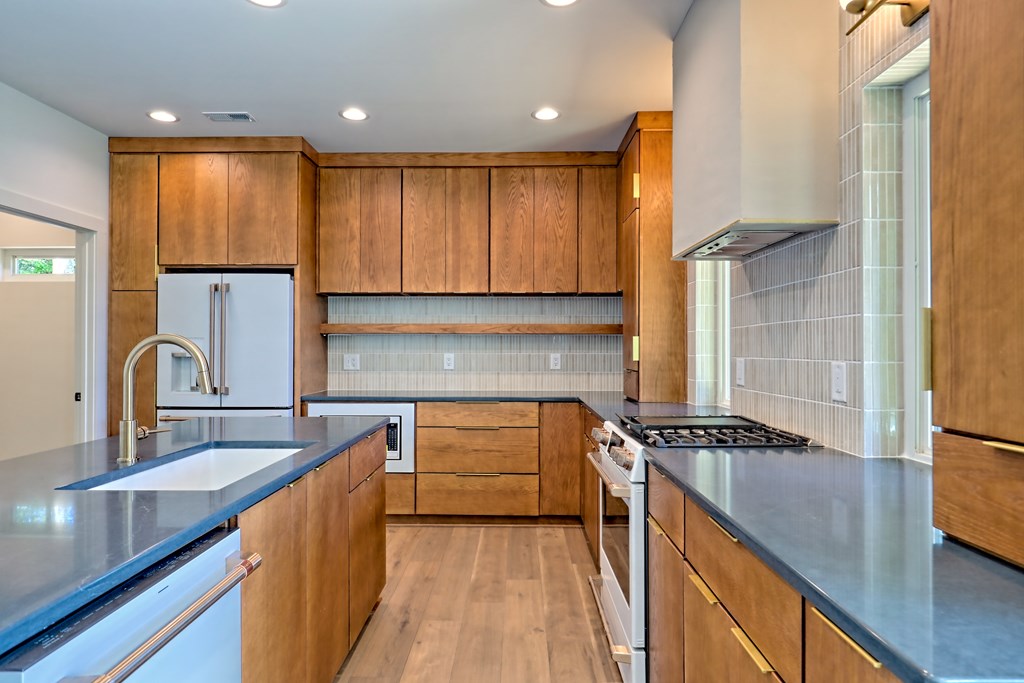 419272 Blairsville Residential