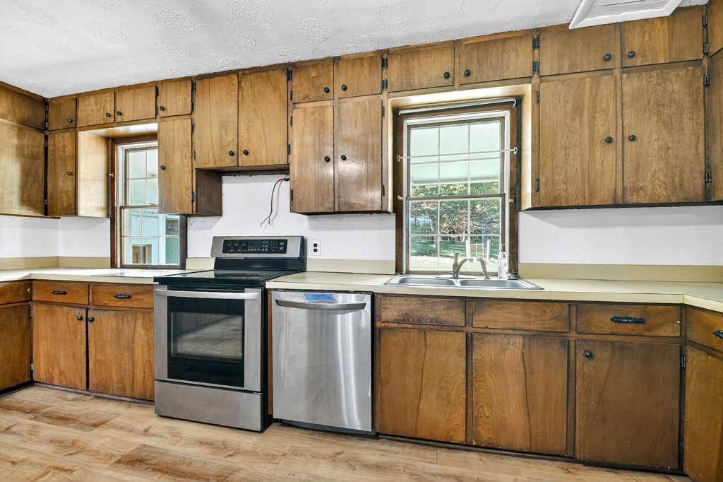 419279 Epworth Residential