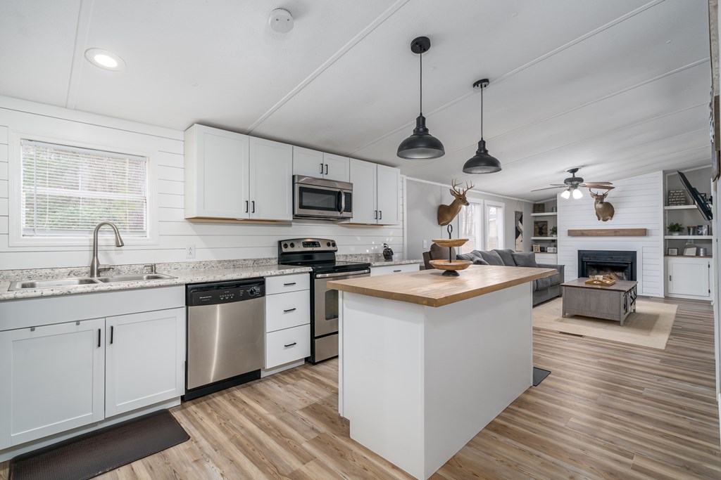 419298 Ellijay Residential