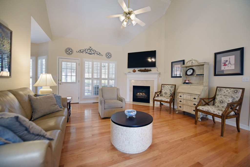 419321 Douglasville Residential