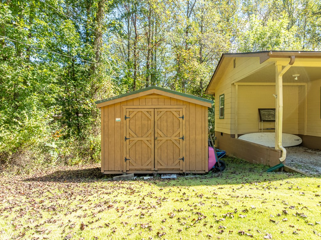 419322 Blairsville Residential