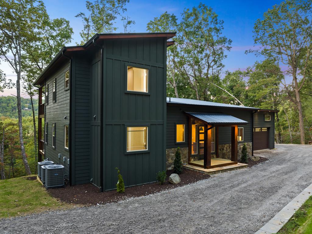 419324 Blue Ridge Residential