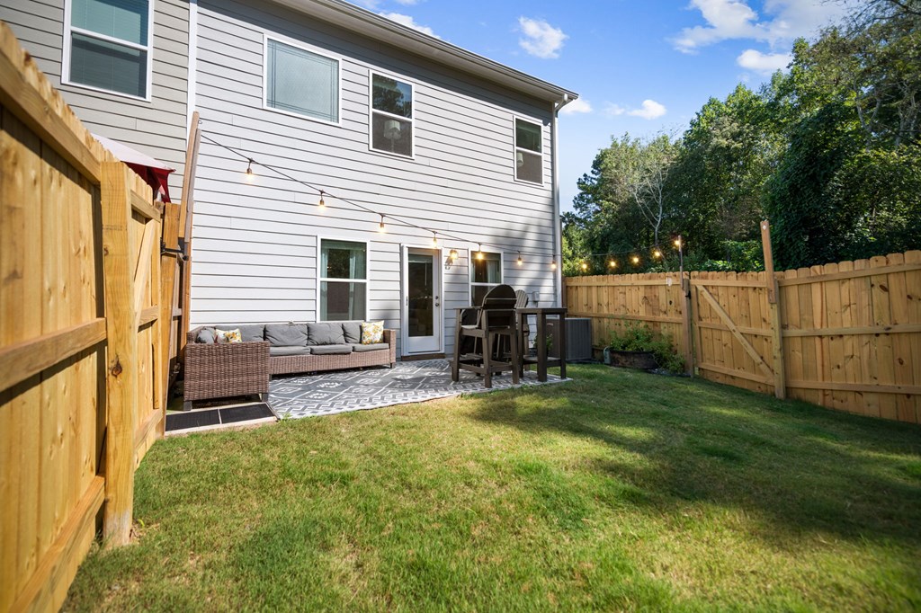 419330 Jasper Townhouse