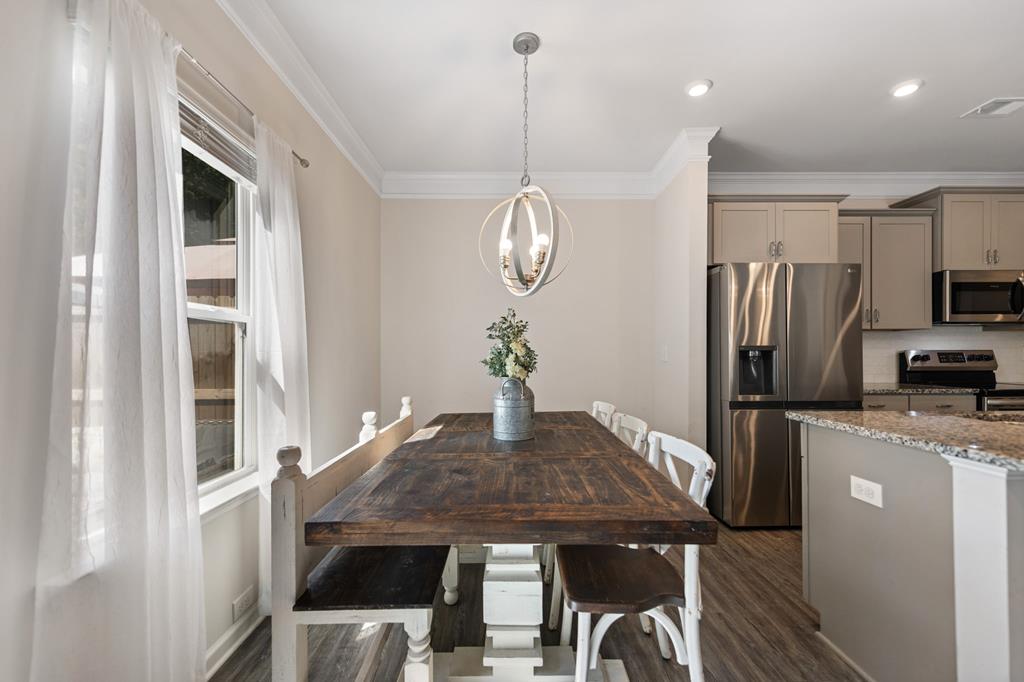 419330 Jasper Townhouse
