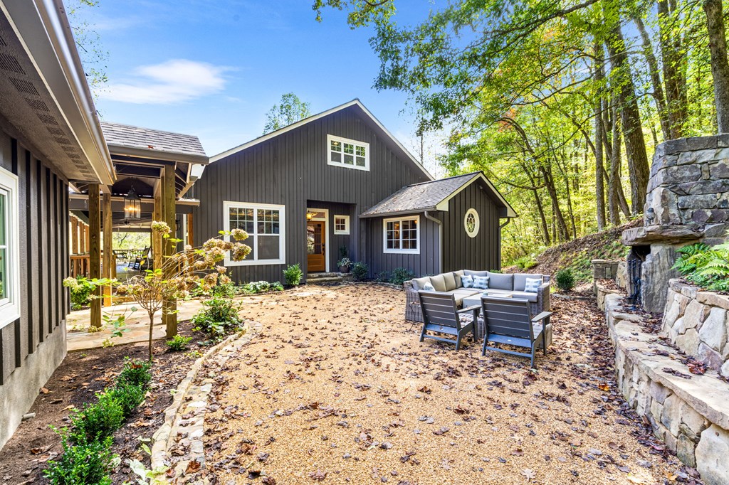 419331 Murphy Residential