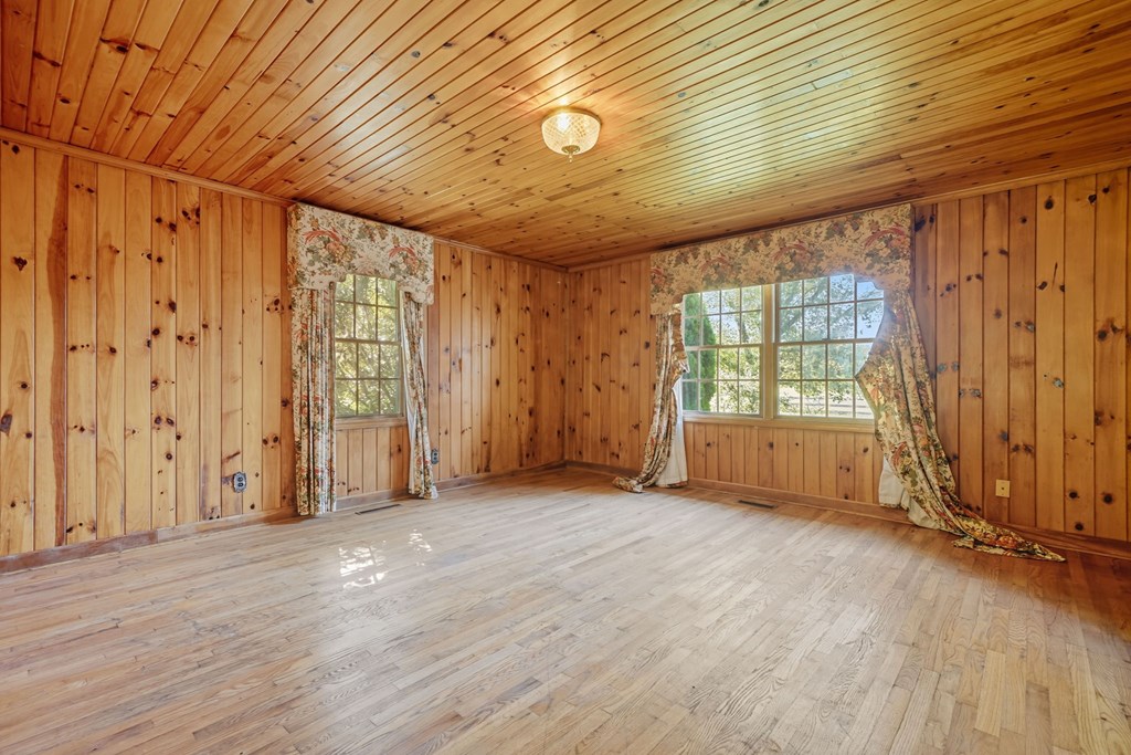 419338 Ellijay Residential