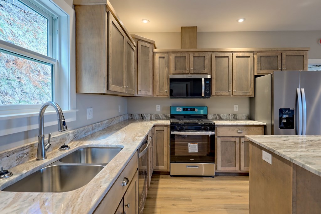 419340 Hiawassee Residential