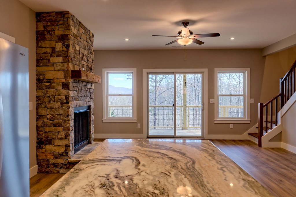 419340 Hiawassee Residential