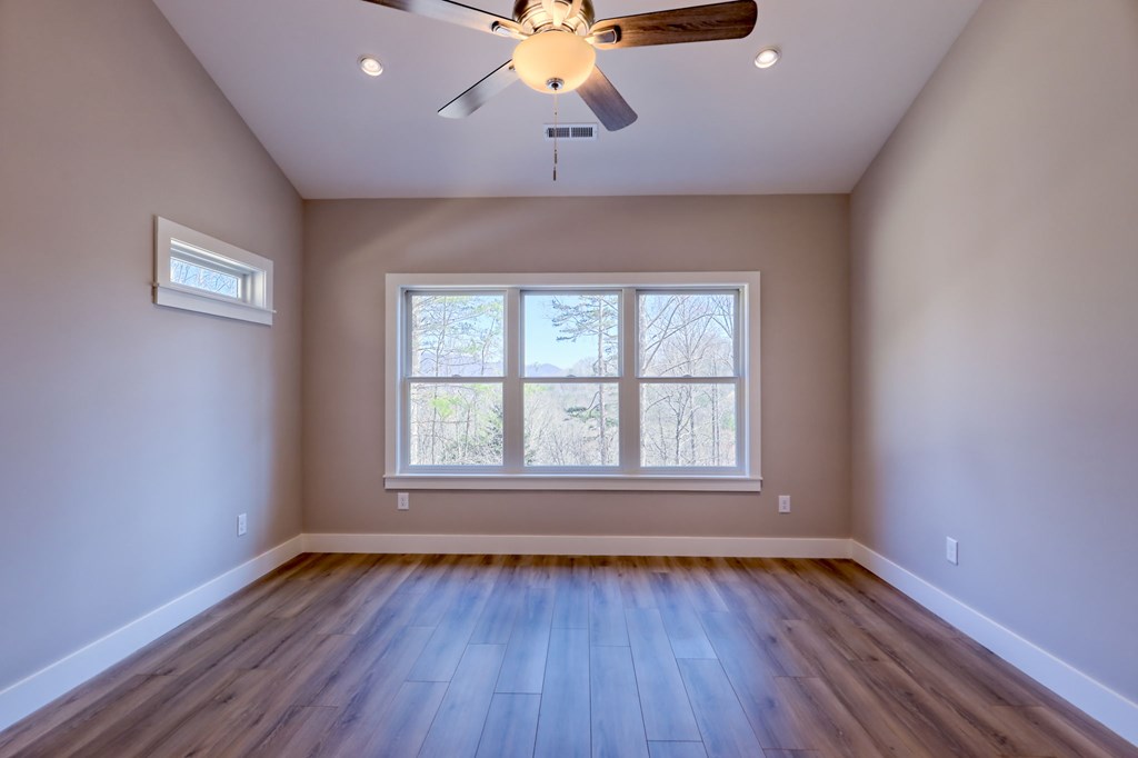 419340 Hiawassee Residential