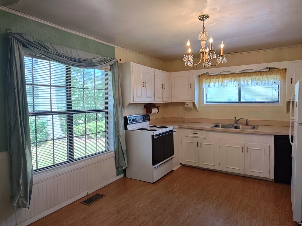 419346 Epworth Residential