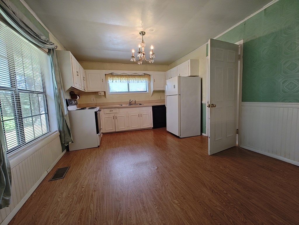 419346 Epworth Residential