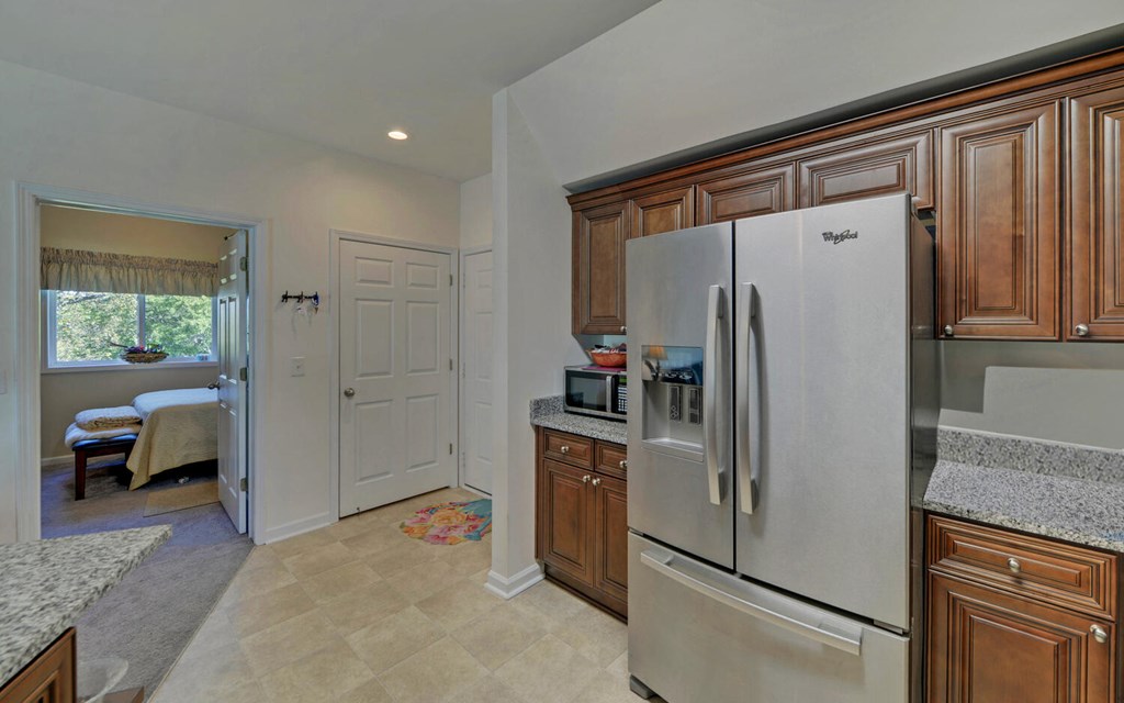 419357 Hiawassee Condominium