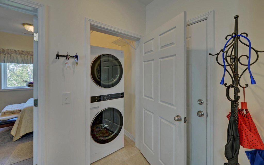 419357 Hiawassee Condominium