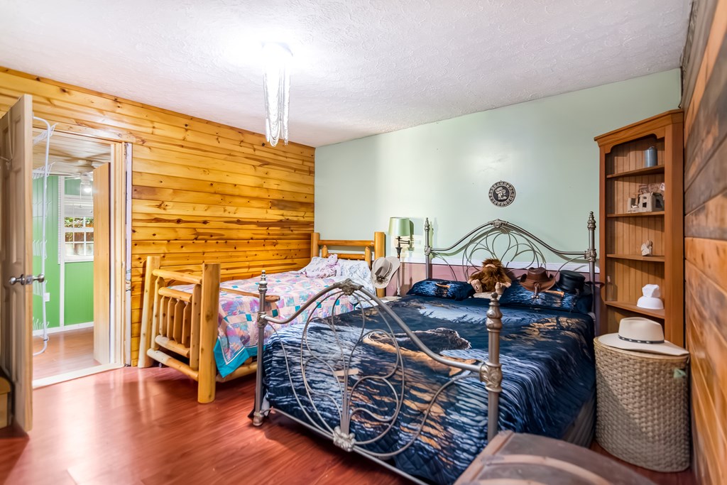 419366 Jasper Residential