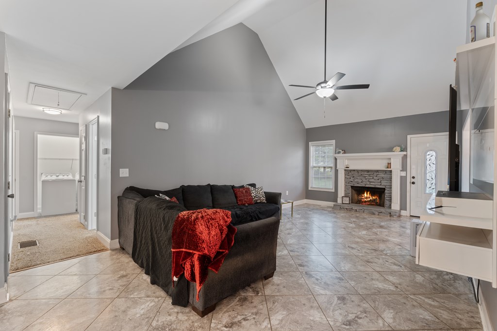 419367 Calhoun Residential