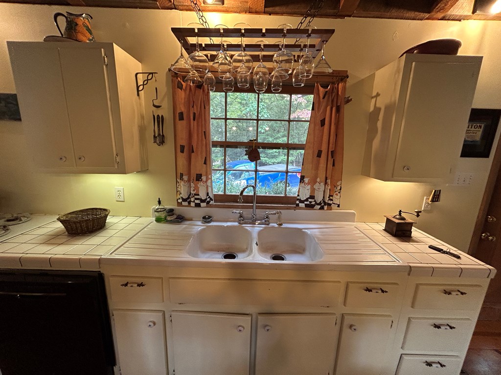 419371 Blue Ridge Residential