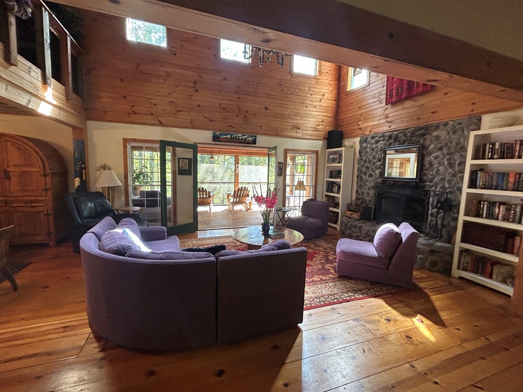419371 Blue Ridge Residential