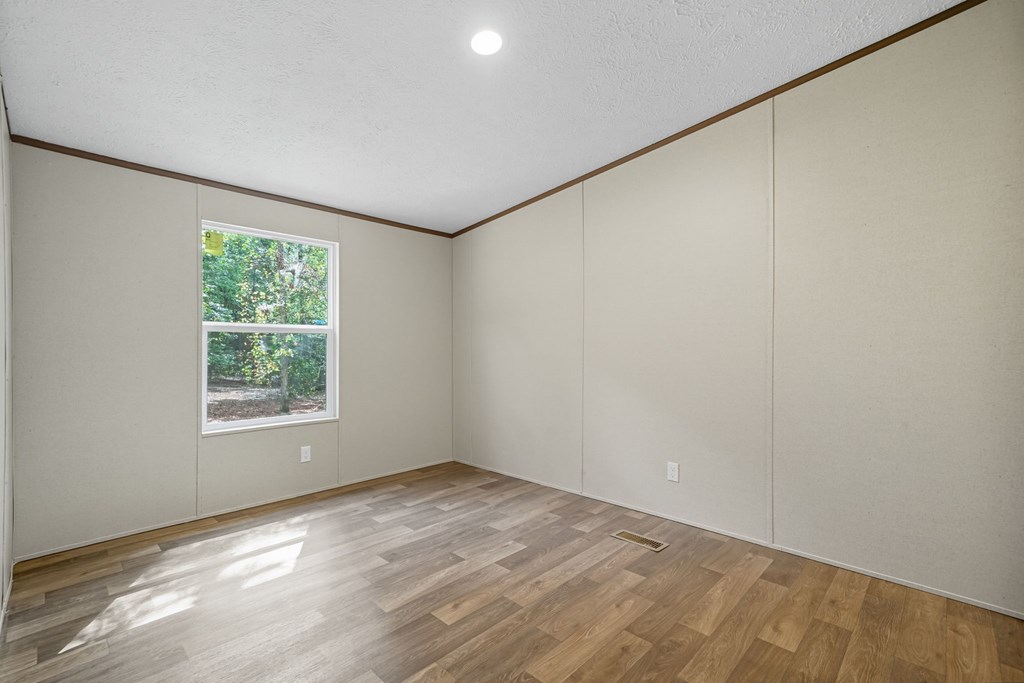 419376 Ball Ground Residential