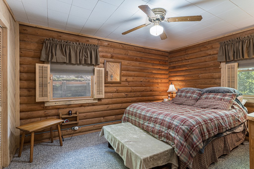 419381 Murphy Residential
