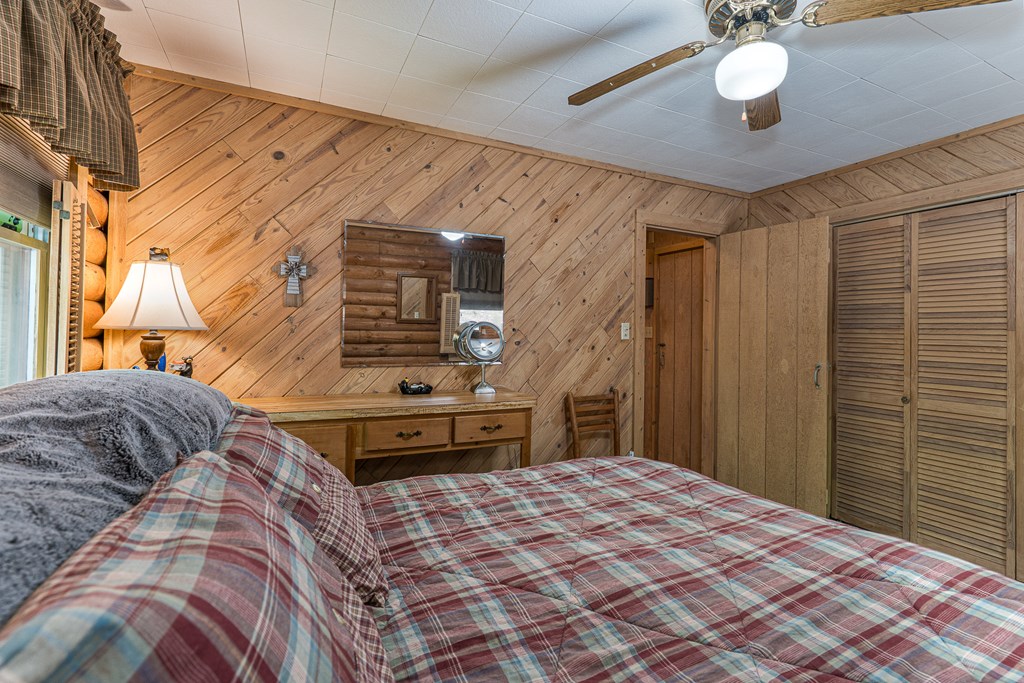 419381 Murphy Residential