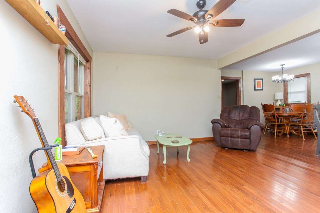 419383 Murphy Residential