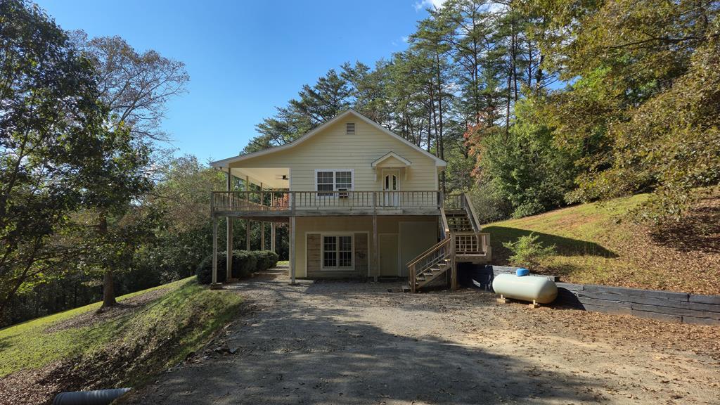 419393 Young Harris Residential