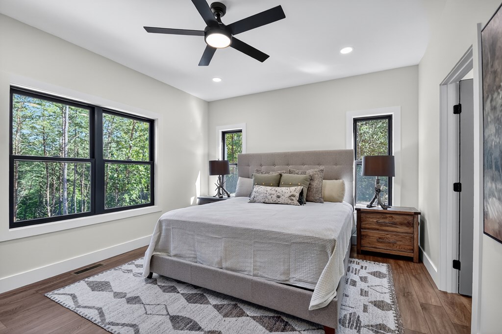 419394 Blue Ridge Residential