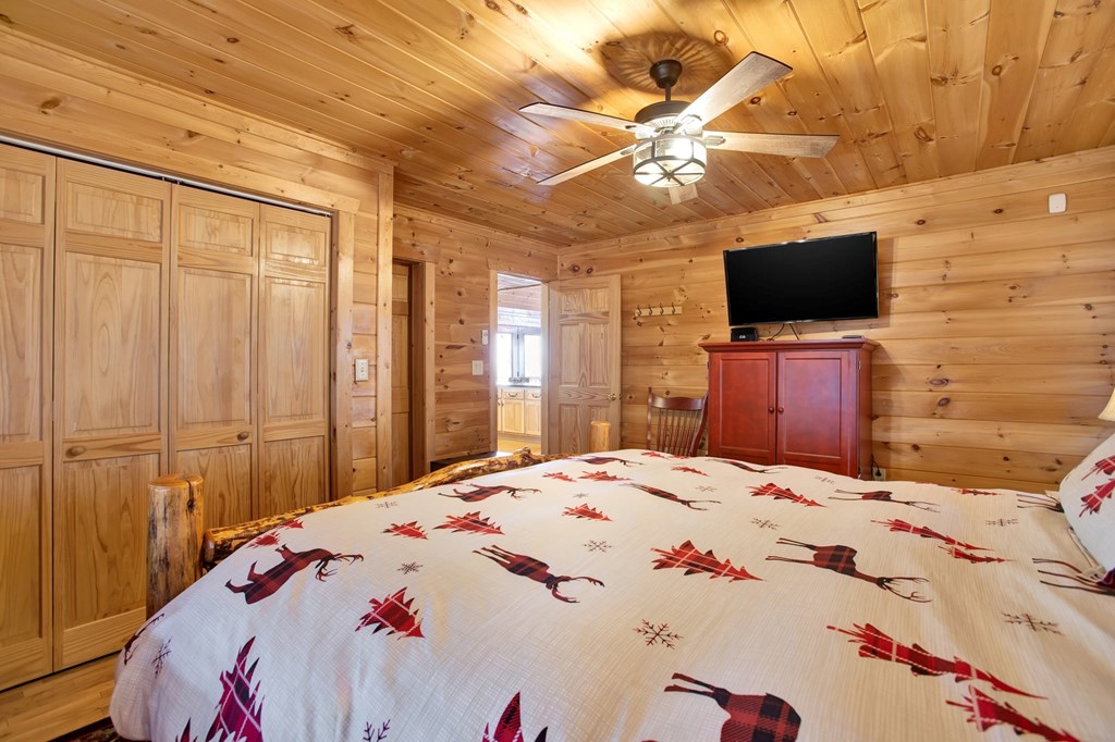 419406 Blue Ridge Residential